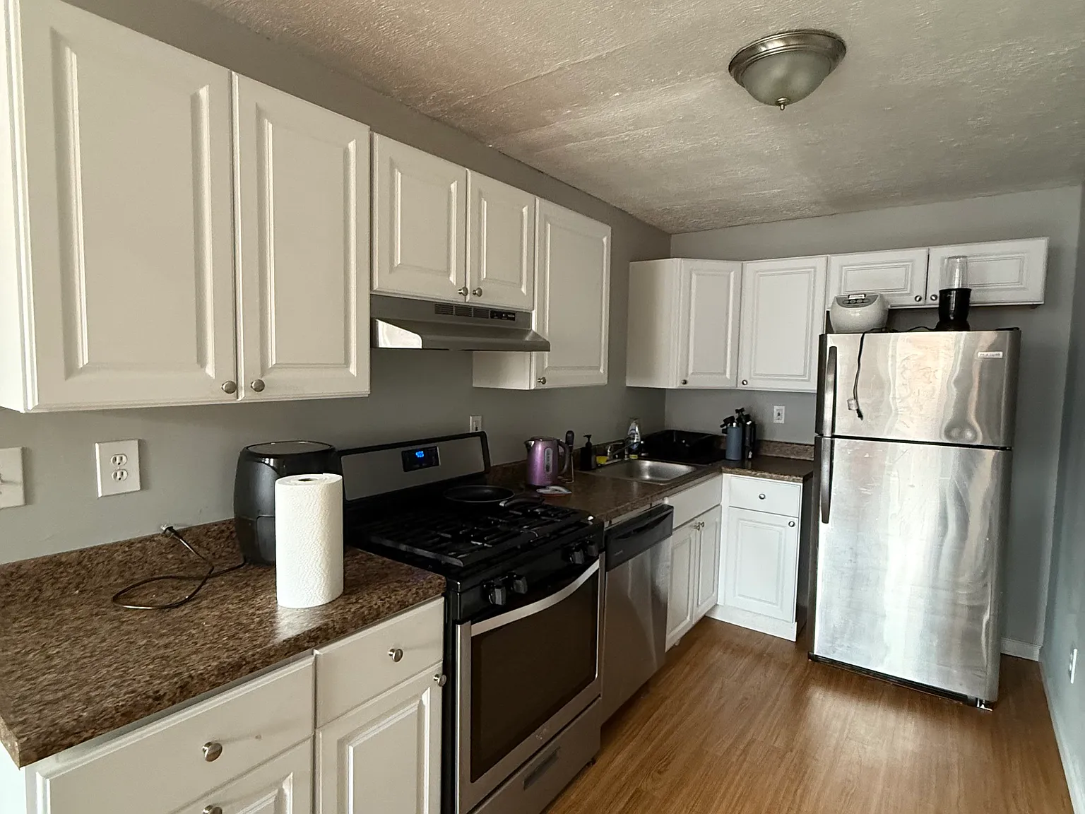 2 bed, $1,450 — Photo 4