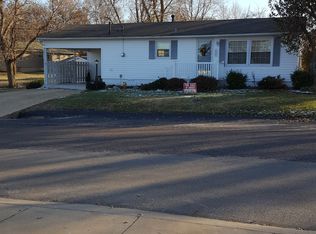 252 Jost St, Bourbon, MO 65441