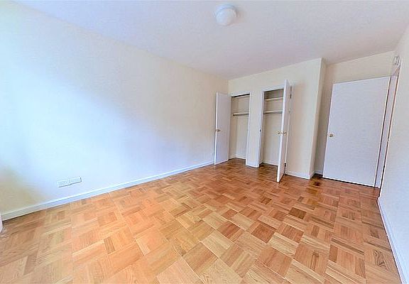 3rd image of 350 W 51st St APT 16j
