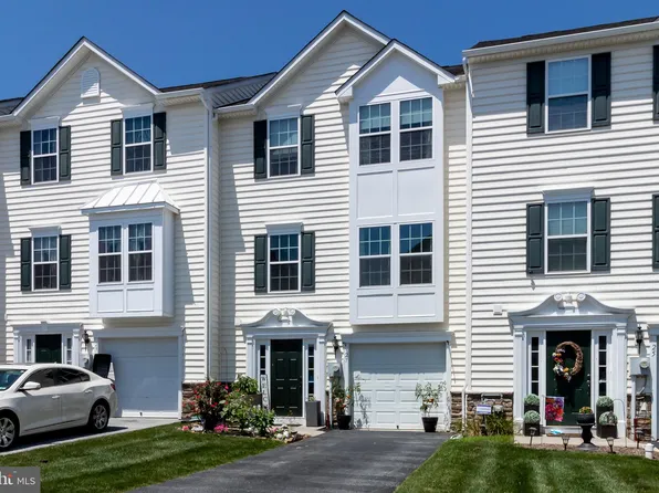 27 Tuxford Ln, Coatesville, PA 19320