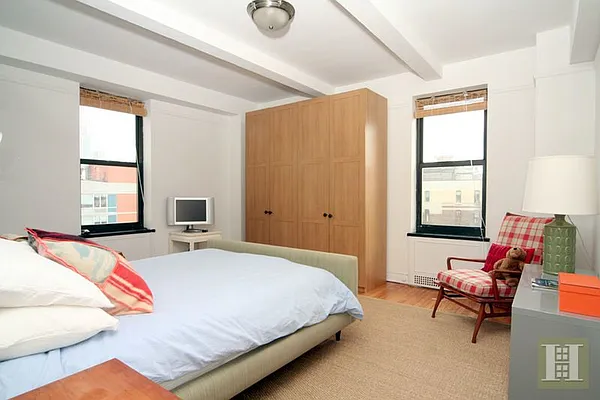 Rented by Halstead Real Estate | media 10