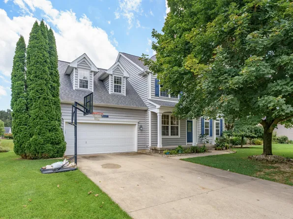 4665 Golden Ridge Trl, Portage, MI 49024