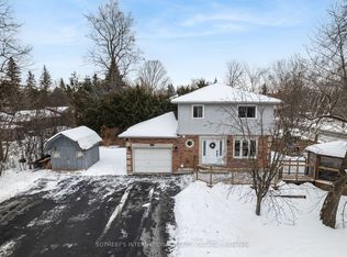 17 S River Rd, Georgina, ON L0E 1L0