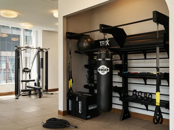 550 10th Avenue image 13 of 14