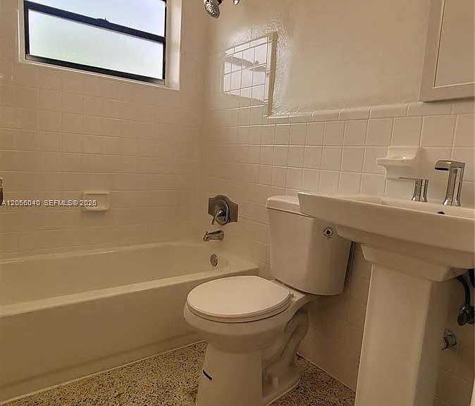 34 E 21st St #19 — Photo 12