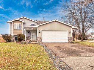558 McKinley St, Anoka, MN 55303
