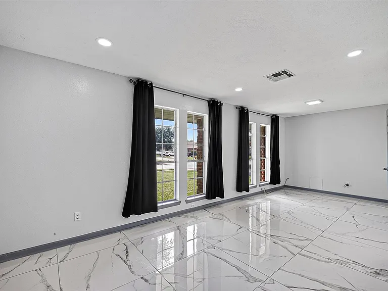 10911 Pecan Dr — Photo 20