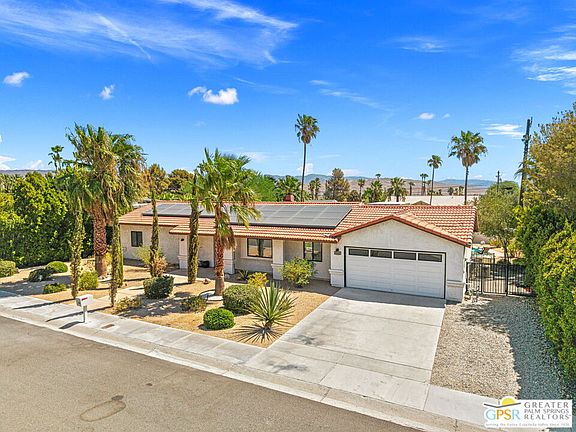4th image of 2342 N San Gorgonio Rd