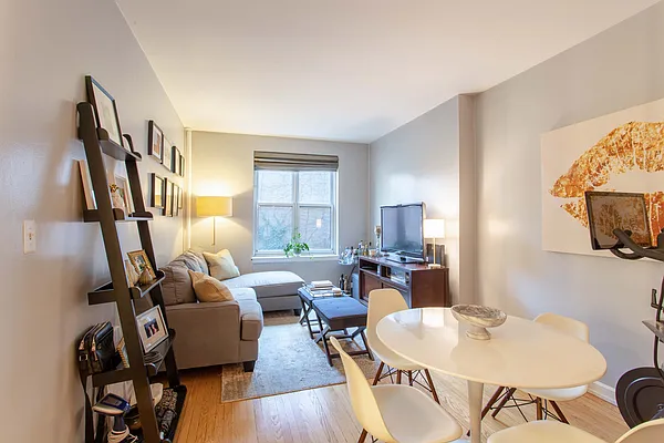 Rented by Compass | media 3