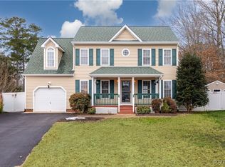3936 Ivyridge Dr, Chester, VA 23831