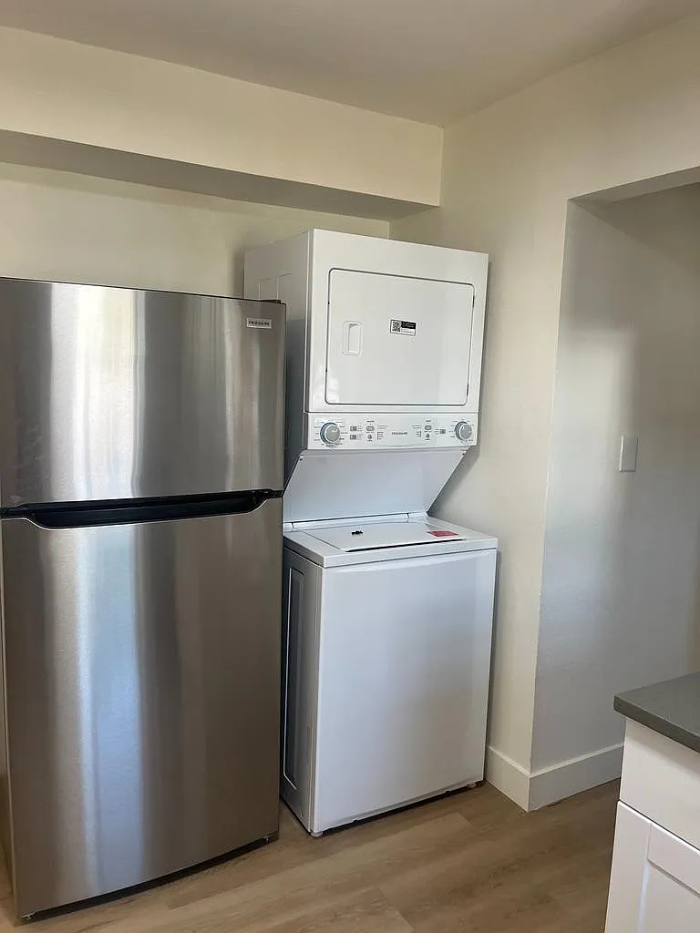 4600 NE 62nd Ave - Unit 6209 — Photo 3