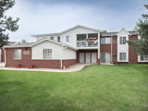 8581 Lexington PLACE #3, Pleasant Prairie, WI 53158