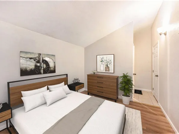 (undisclosed Address), Saint Petersburg, FL 33702