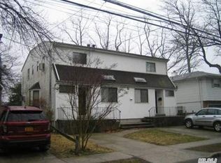 70 A & B Hickory Rd, Port Washington, NY 11050