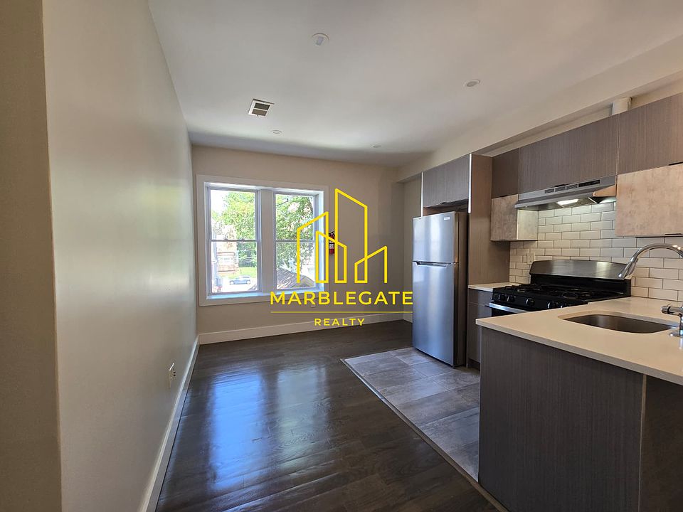 1st image of 535 Hawthorne Ave #2033