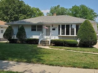9027 Pettit Dr, Highland, IN 46322