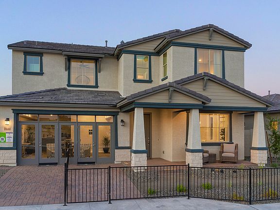 MODEL HOME