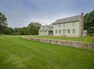 26 Johnson Dr, Lakeville, MA 02347