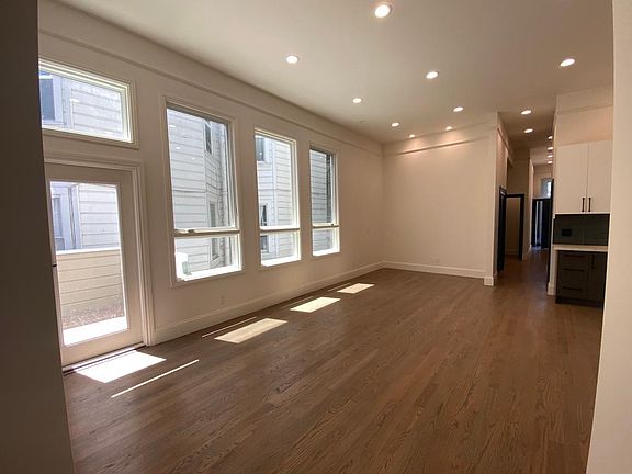 4th image of 1163 S Van Ness Ave #D