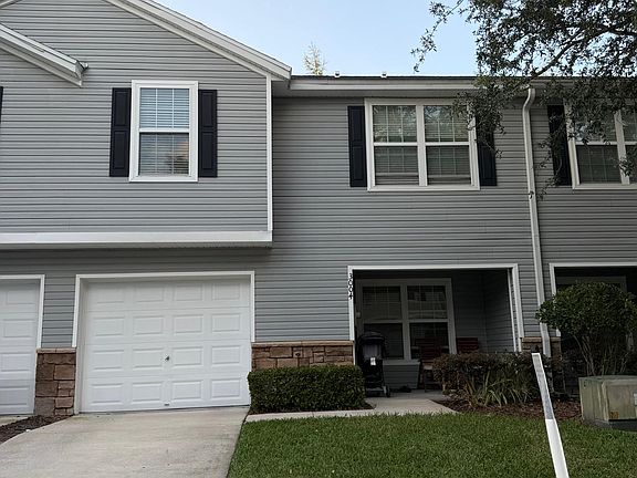 3rd image of 3004 Mojave Oak Dr