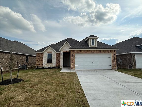 3rd image of 4543 Allison Dr