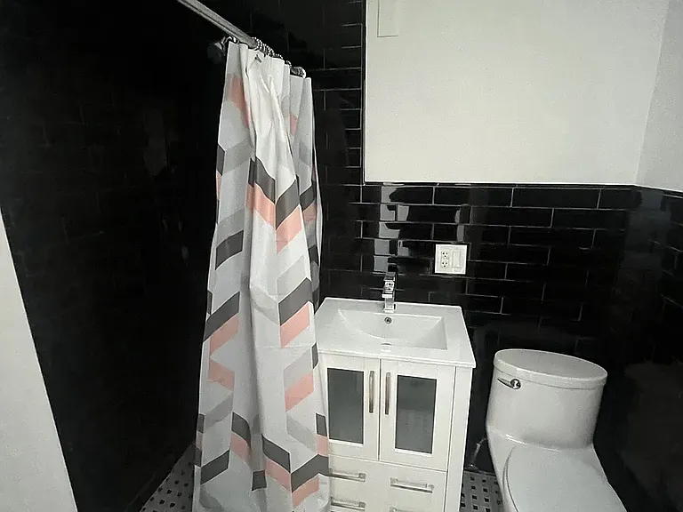 620 W End Ave #5A — Photo 5