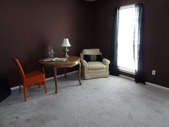 4th image of 2727 Shelby Ave APT E