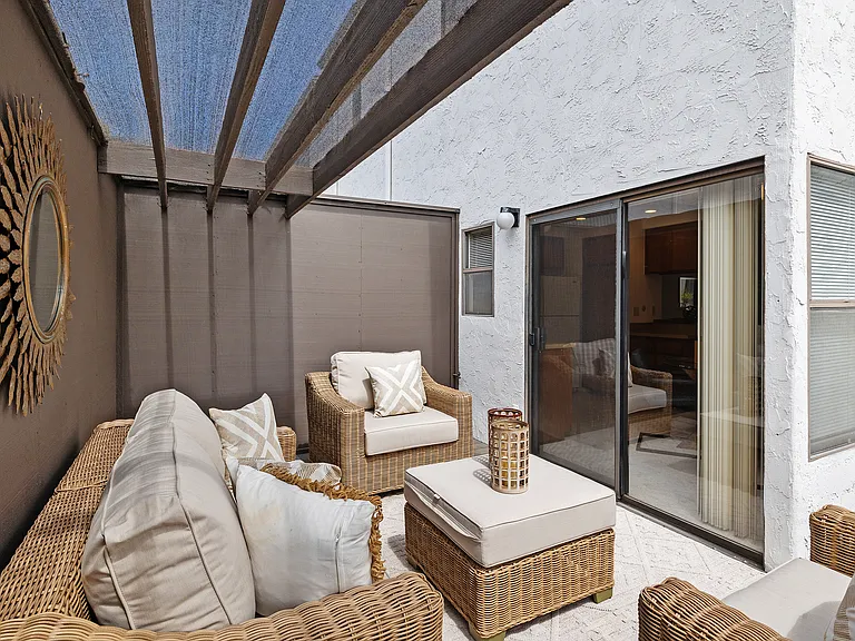 8746 Villa La Jolla Dr #53 — Photo 11