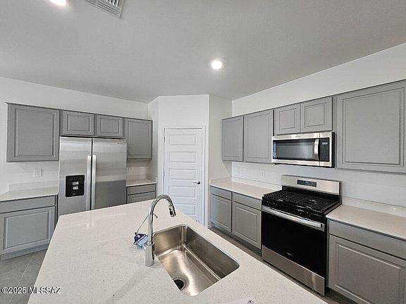 5th image of 9834 E Gray Hawk Dr
