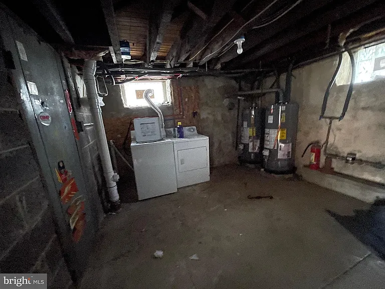 412 E Providence Rd #B — Photo 11
