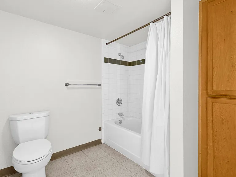 2302 W Colter St — Photo 46