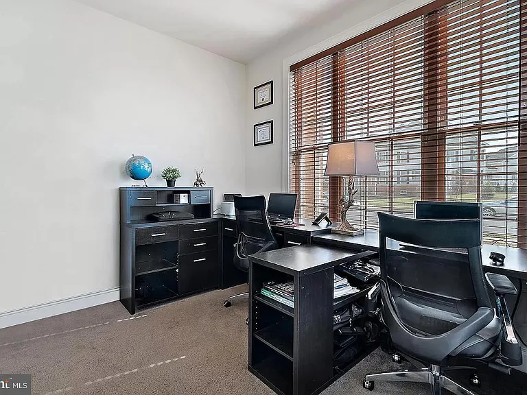 43168 Hattontown Woods Ter — Photo 12