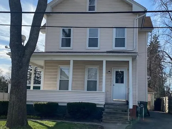 11 Cross St #2, Westfield, MA 01085