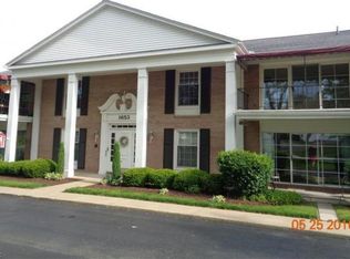 1653 Greenway Rd SE #1-203, North Canton, OH 44709