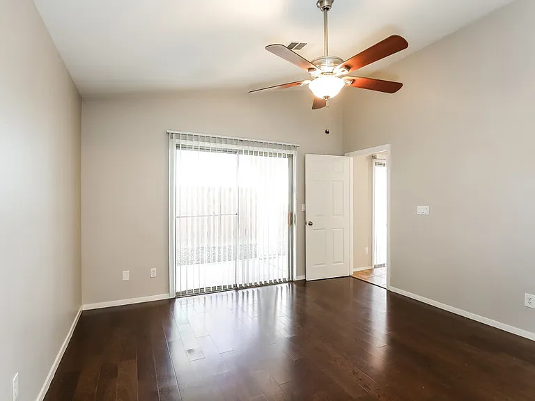 5936 Crestmont Dr — Photo 8
