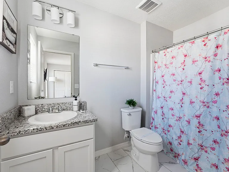 Crown Haven Dr — Photo 28