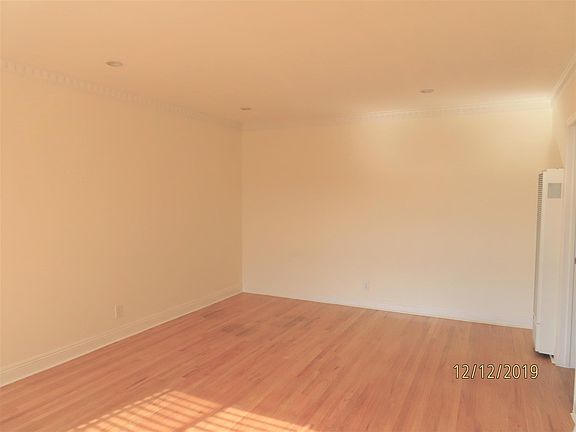 2nd image of 3160 S Barrington Ave APT 205