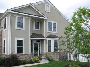 259 Levinberg Ln, Wayne, NJ 07470