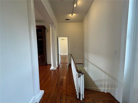 5th image of 1234 Esplanade Ave