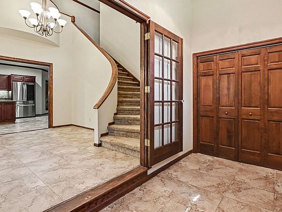 4th image of 51125 Midlothian Ct