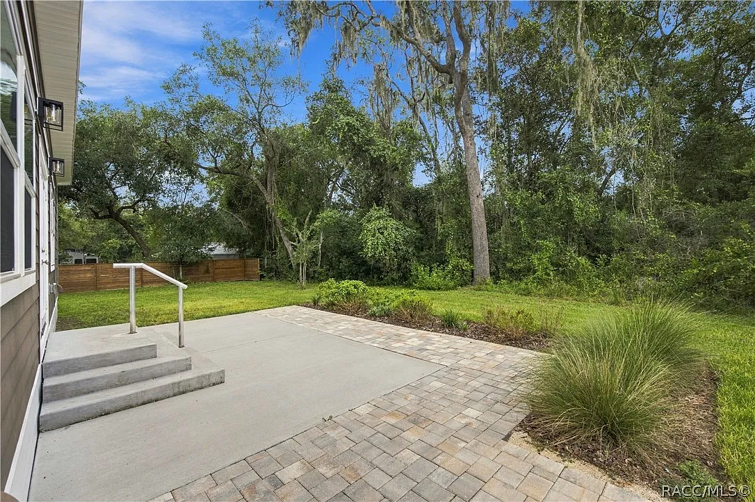 1 bed, 1.0 bath, 456 sqft, $1,350 — Photo 4