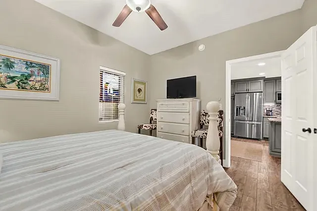 321 Bream Ave #409 — Photo 22
