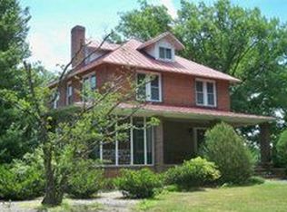 1925 Saxkey Rd, Saxe, VA 23967