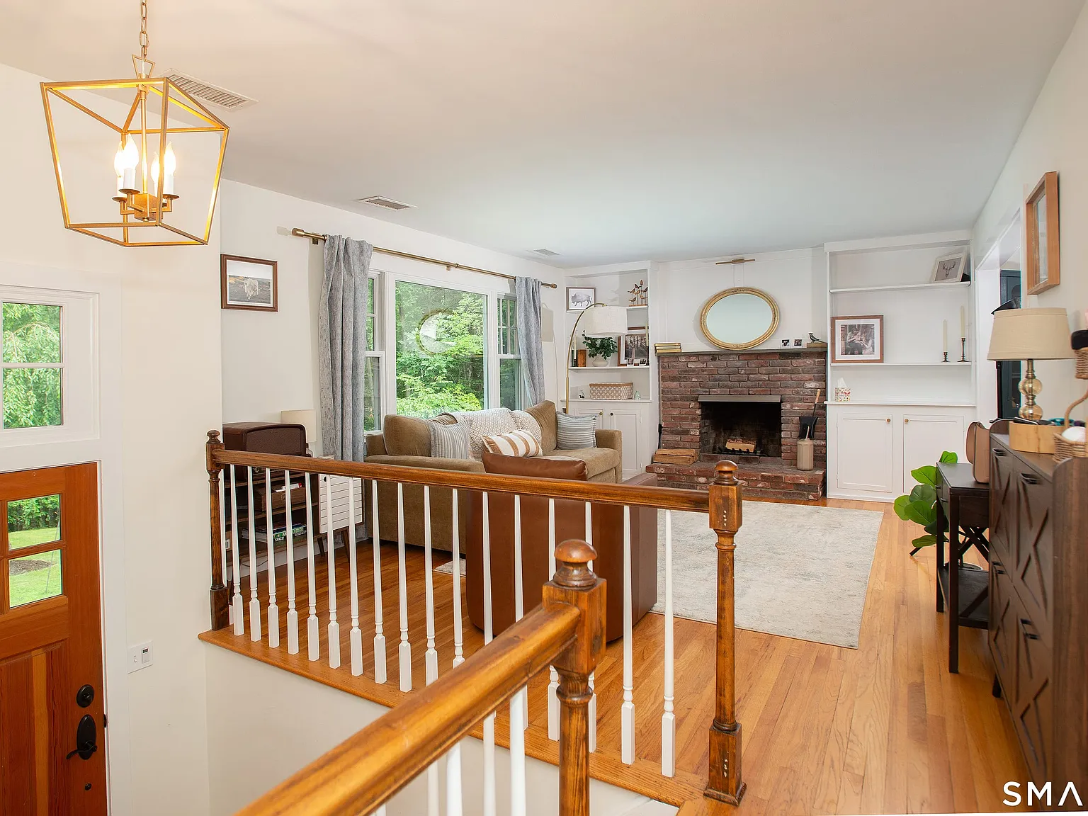 4 bed, 3.5 bath, 3073 sqft, $5,400 — Photo 2