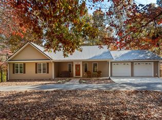 310 Falcons Nest Rd, Walhalla, SC 29691