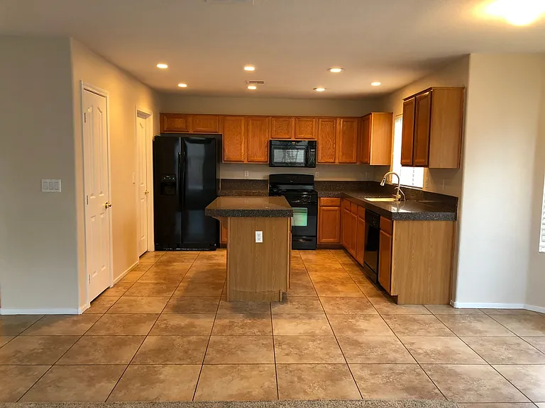 9724 Sandmist Ave #1 — Photo 11