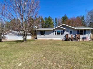 144 Sheryl St, Marquette, MI 49855