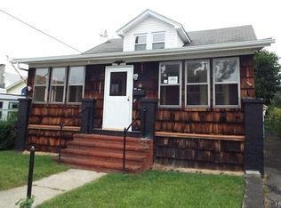 30 Columbus Ave, Newburgh, NY 12550