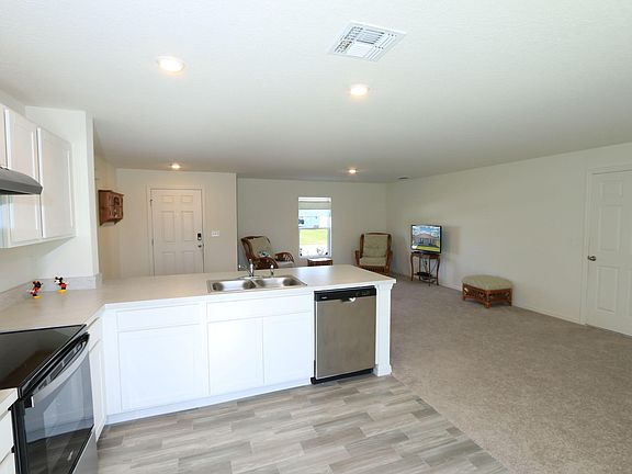 5th image of 1298 SW Melrose Avenue