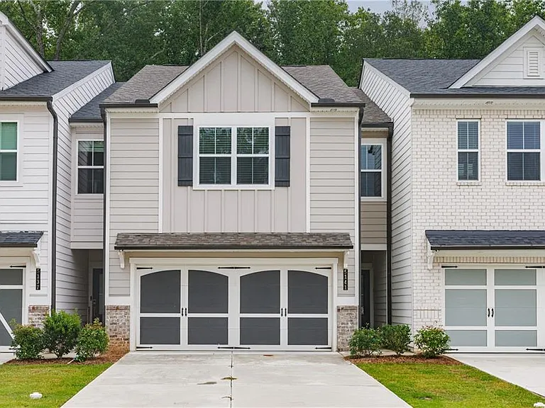 5141 Sidney Square Dr — Photo 2